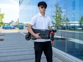 Dynamic Scooter Model B foldable e-scooter (Fonte: Dynamic Scooter)