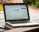 O acesso aos dados de navegação tornou-se mais relevante com o surgimento da IA. Imagem genérica - um laptop com o Chrome aberto. (Fonte da imagem: Pexels, Pixabay)