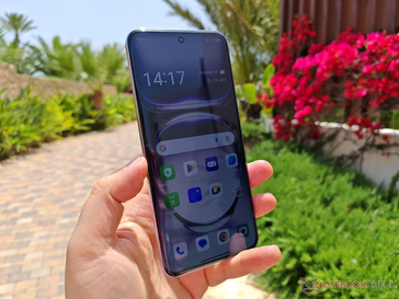 Imagem prática do Oppo Reno12 Pro (via Notebookcheck)