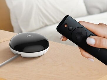 O controle remoto e o hub Tapo H110 IR. (Fonte da imagem: TP-Link)