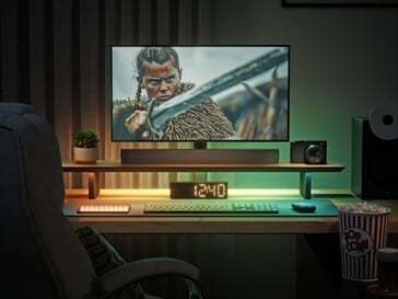 Suporte inteligente para monitor LED com iluminação ambiente para assistir a filmes.
