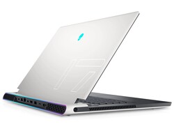 Em revisão: Alienware x17 P48E. Unidade de teste fornecida pela Dell