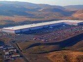 A gigafábrica da Tesla em Nevada (Fonte: Teslarati)