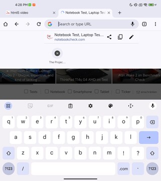 Teclado na tela interna, modo retrato (Google Gboard)