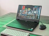 Análise do Lenovo LOQ Essential 15IRX11: jogos com RTX em memória RAM de canal único