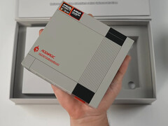 O AceMagic Retro X5 possui uma quantidade enganosa de potência em um formato do tamanho da palma da mão.