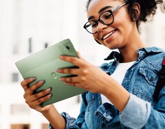 O tablet Moto Pad 60 Neo, de preço acessível, supostamente oferece uma tela de 90 Hz e uma caneta stylus na caixa (Fonte da imagem: Motorola)