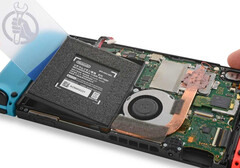 a reavaliação do Nintendo Switch feita pela iFixit resultou em uma pontuação mais baixa de reparabilidade. (Fonte: iFixit)