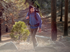 A última atualização estável para o Fenix 7 e o Fenix 7 Pro contém meia dúzia de bugs. (Fonte da imagem: Garmin)