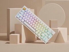 Teclado para jogos sem fio Lemokey P2 HE em branco com teclas brilhantes. (Fonte da imagem: Lemokey)
