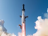 Lançamento da Starship. Espera-se que o foguete venha a substituir o Falcon 9 como principal veículo da SpaceX.