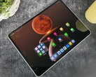 Oppo Pad 4 Pro em análise. (Fonte da imagem: Marcus Herbrich/Notebookcheck)