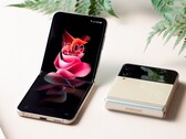 Samsung Galaxy Z Flip 3 telefone celular dobrável (Fonte: Samsung)