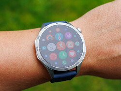 Huawei Watch GT 4 no exterior