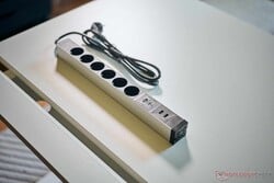 Extensão elétrica Esslinger com USB