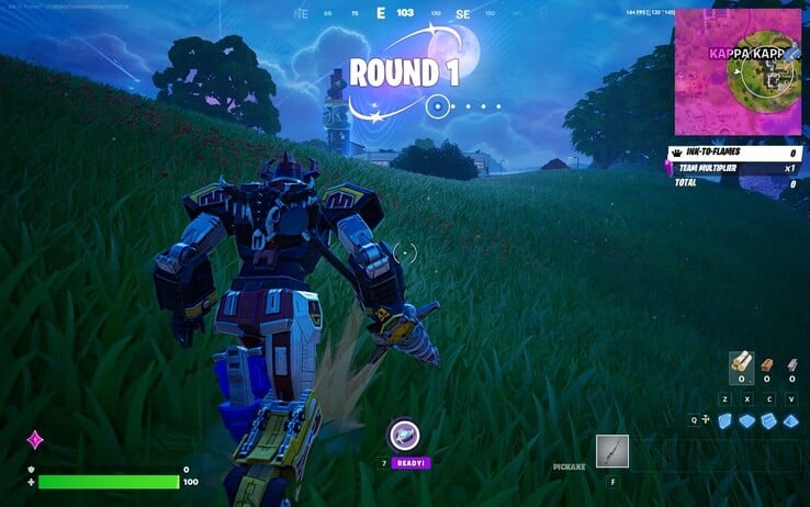 Durante esse teste, consegui atingir 144 FPS, enquanto jogava Fortnite. (Fonte da imagem: Darryl Linington - Notebookcheck)