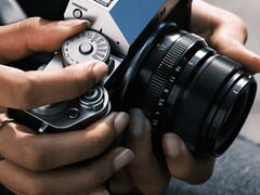Espera-se que a Fujifilm X-T5 aqui apresentada tenha um sucessor em breve.