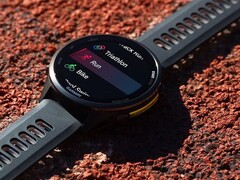 Os smartwatches Forerunner 570 e 970 da Garmin (na foto) estão recebendo uma atualização. (Fonte da imagem: Garmin)