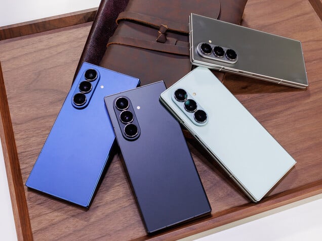 O Galaxy Z Fold7 vem em quatro opções de cores: Blue Shadow, Jet Black, Mint e Silver Shadow. (Fonte da imagem: Notebookcheck)