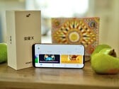 A tela do Honor X80 Pro Max pode ficar muito brilhante quando necessário.