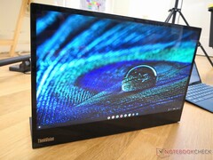 O Lenovo ThinkVision M14t é um dos melhores monitores portáteis para uso comercial