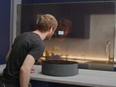 A Mi TV Lux parece ótima, mas não é tão utilizável assim. (Fonte da imagem: Linus Tech Tips)