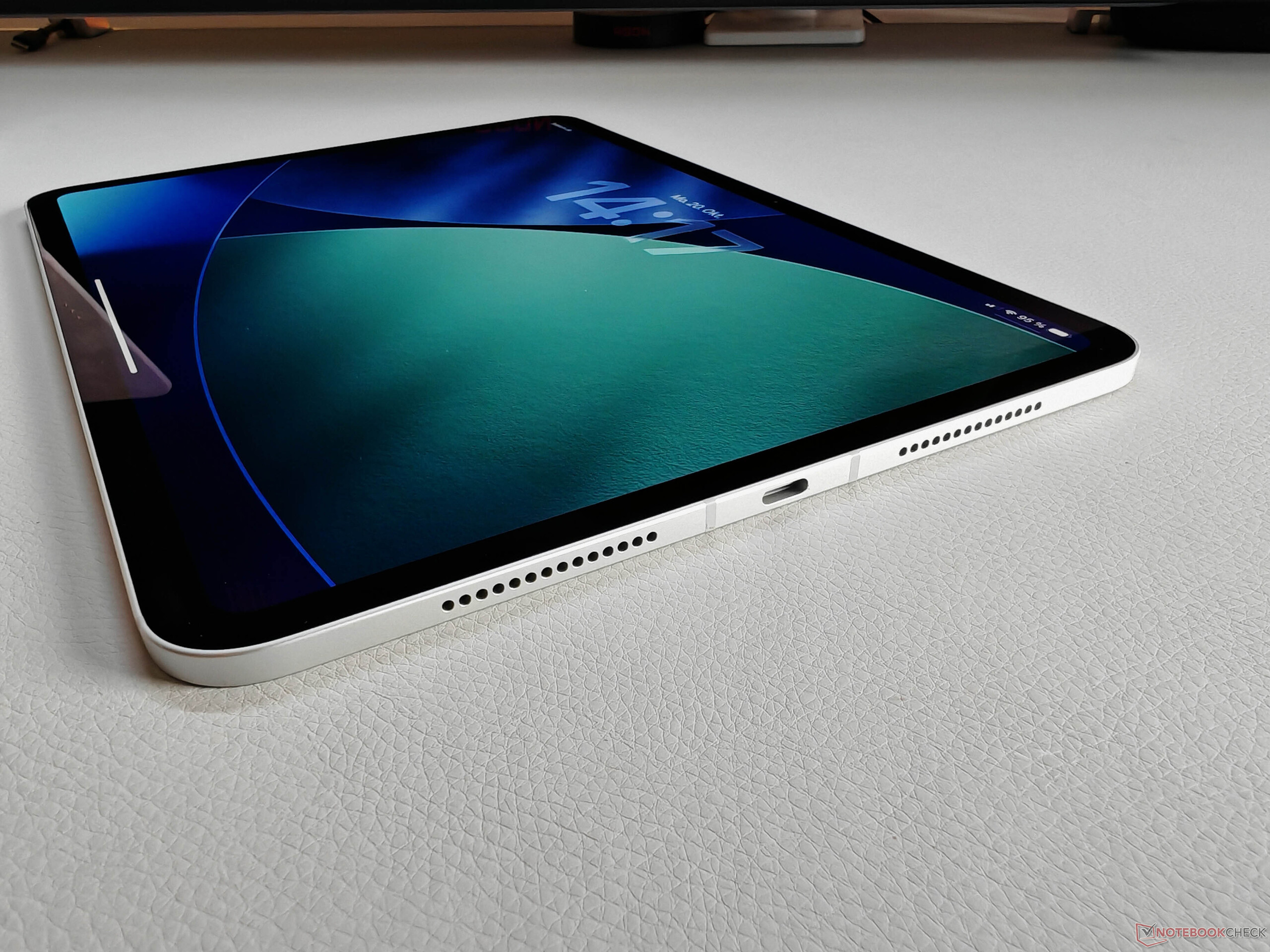 Apple iPad Pro 11 2025 - Notebookcheck.info