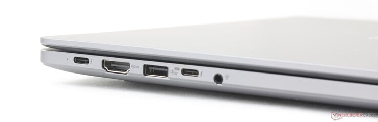 Esquerda: 2 portas USB-C Thunderbolt 4 com DisplayPort 2.1 + Power Delivery, HDMI 2.1, USB-A 3.2 Gen. 1 (5 Gbps), entrada de 3,5 mm para fones de ouvido