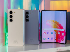 A Samsung também oferecerá o Galaxy Z Fold5 em mais opções de cores exclusivas on-line. (Fonte da imagem: Notebookcheck)