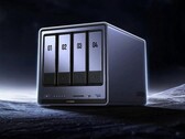 O novo sistema NAS Ugreen DXP4800S apresenta uma configuração de 4 baias e dois slots M.2 que pode acomodar até 136 TB de armazenamento.