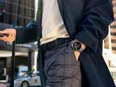 O smartwatch Amazfit Balance está recebendo a versão de software 3.25.12.3. (Fonte da imagem: Amazfit)
