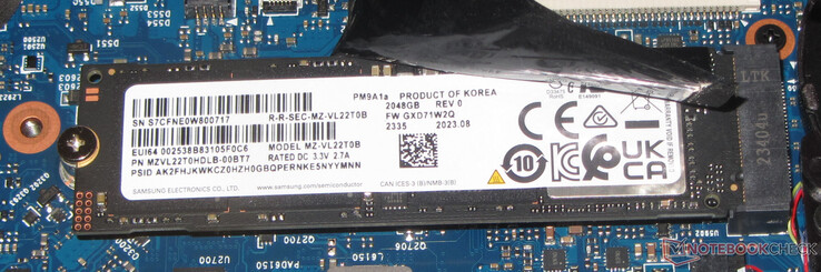 Um SSD PCIe 4 funciona como a unidade do sistema.