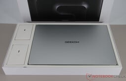 Geekom GeekBook M16