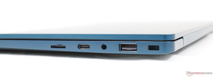 Certo: Leitor MicroSD, USB-C 2.0 (sem DisplayPort ou Power Delivery), fone de ouvido de 3,5 mm, USB-A 3.0, trava Kensington