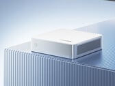 O M1-1390 custa a partir de US$ 399. Na foto: uma imagem promocional mostrando o design do mini PC.