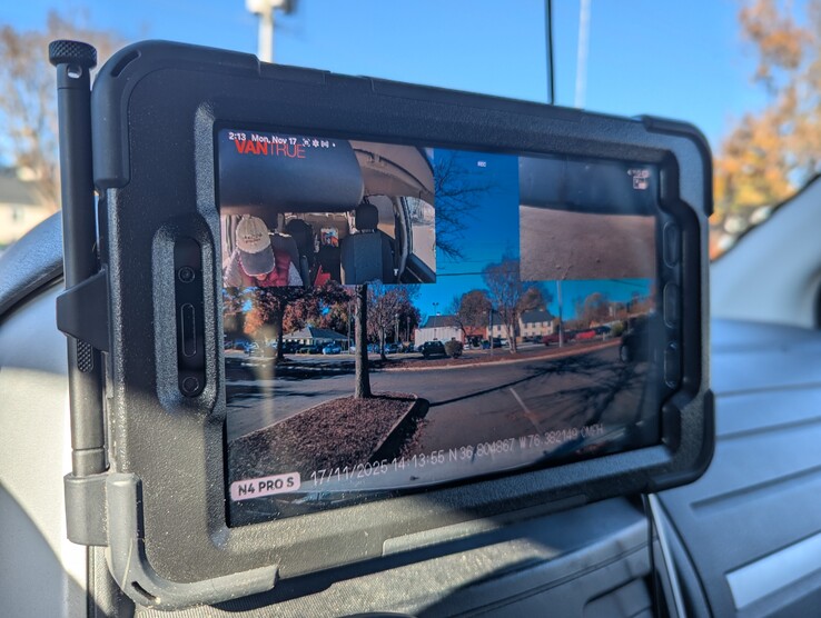 A transmissão de vídeo por WiFi funciona muito bem