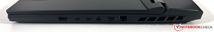 Lado direito: USB-A 3.2 Gen.2 (10 Gbps), 2x USB-C 4.0 c/ Thunderbolt 4 (40 Gbps, modo DisplayPort-ALT, 1x c/ Power Delivery), Mini-DisplayPort, HDMI 2.1, 2.5 Gbps Ethernet