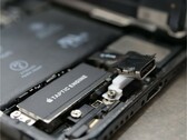 O "iPhone USB" está agora pronto para leilão. (Fonte: Ken Pillonel via eBay)
