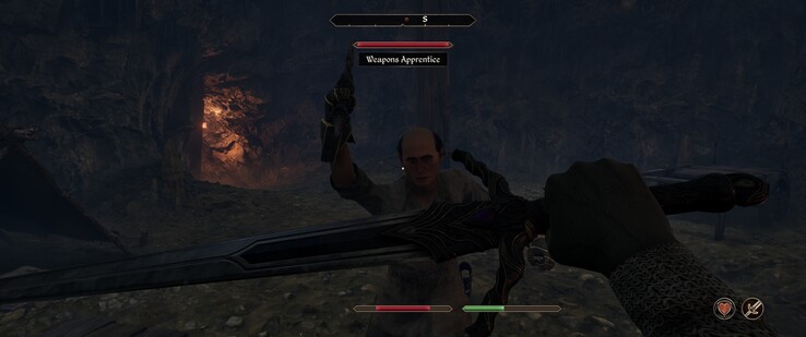 O novo sistema de blocos se encaixa perfeitamente nas batalhas - felizmente. Esse assistente de ferreiro está querendo nos pegar. (Fonte da imagem: The Elder Scrolls IV: Oblivion Remastered)