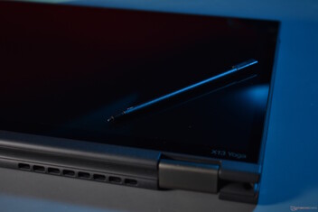 ThinkPad X13 Yoga Gen 3: caneta digital