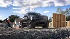 As guarnições F-150 Lightning Pro e XLT, comparativamente acessíveis, estão atualmente esgotadas e não podem mais ser encomendadas (Imagem: Ford)