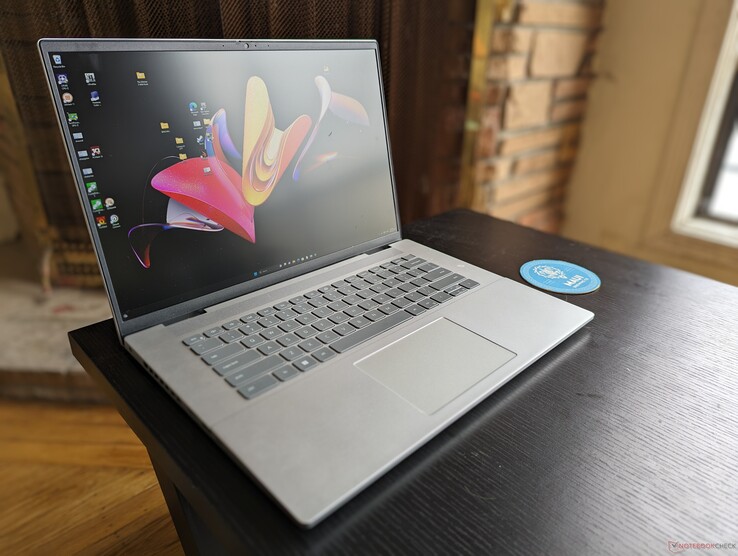2023 Dell Inspiron 16 Plus 7630 2023 Dell Inspiron 16 Plus 7630