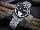 O Sinn 613 St UTC é alimentado pelo movimento Calibre SZ02 da Sinn (Fonte da imagem: Sinn)