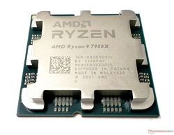 AMD Ryzen 9 7950X. Unidade de revisão, cortesia da AMD Índia
