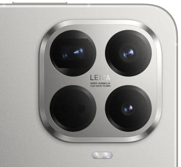 Um close-up da câmera teleobjetiva periscópio do Xiaomi 15T Pro. (Fonte da imagem: via Roland Quandt)