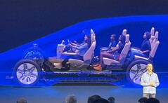 A Ford engaveta o projeto do SUV EV de três fileiras, enquanto o negócio do Model E sangra mais de US$ 1,1 bilhão, já que o mercado de EV continua a diminuir. (Fonte da imagem: M. Martinez on X)