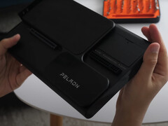 O Peladn Link S-3 fica atrás de soluções OCuLink eGPU como o Minisforum DEG1 quando se trata de desempenho. (Fonte da imagem: Try Some Tech)