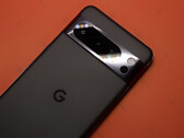 Até o momento, o Google integrou seu sensor de temperatura voltado para a parte traseira em três smartphones. (Fonte da imagem: Samuel Angor - Unsplash)