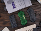 a 8BitDo deu a outro conjunto de controladores uma nova atualização com seu mais recente lançamento "Transparent Series". (Fonte da imagem: 8BitDo)