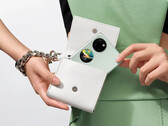 O Pocket S chega como uma alternativa mais barata para o P50 Pocket. (Fonte da imagem: Huawei)